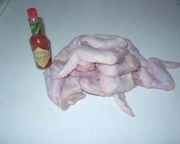 Пошаговый фото рецепт того, как в домашних условиях коптить куриные крылышки в коптильне горячим способом