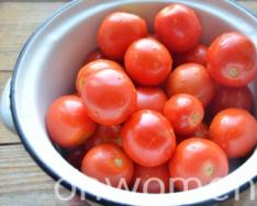 Помидоры черри с огурцами и кориандром Как приготовить помидоры с кинзой на зиму